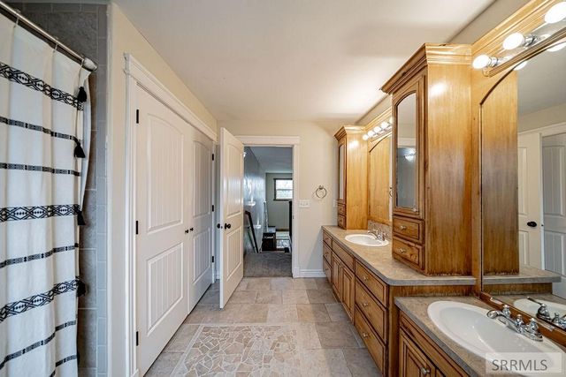 2424 E Timberview Circle, Idaho Falls, ID 83401