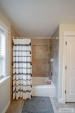 2424 E Timberview Circle, Idaho Falls, ID 83401