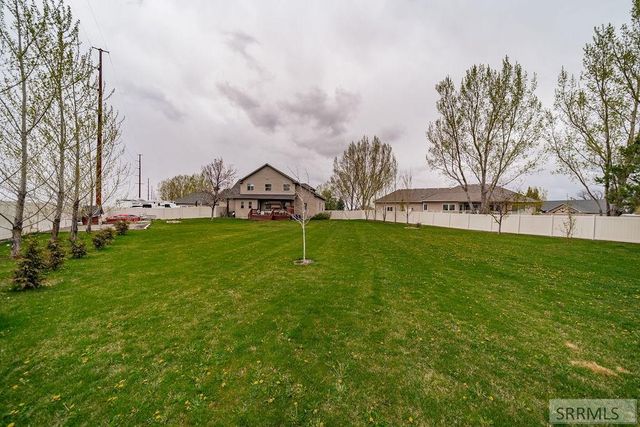 2424 E Timberview Circle, Idaho Falls, ID 83401