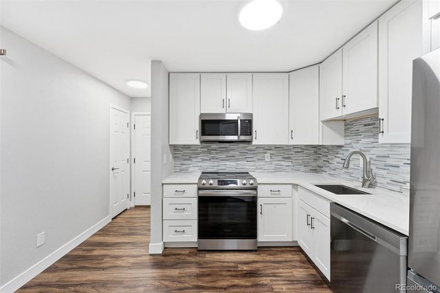 8601 E Dry Creek Road 114, Englewood, CO 80112