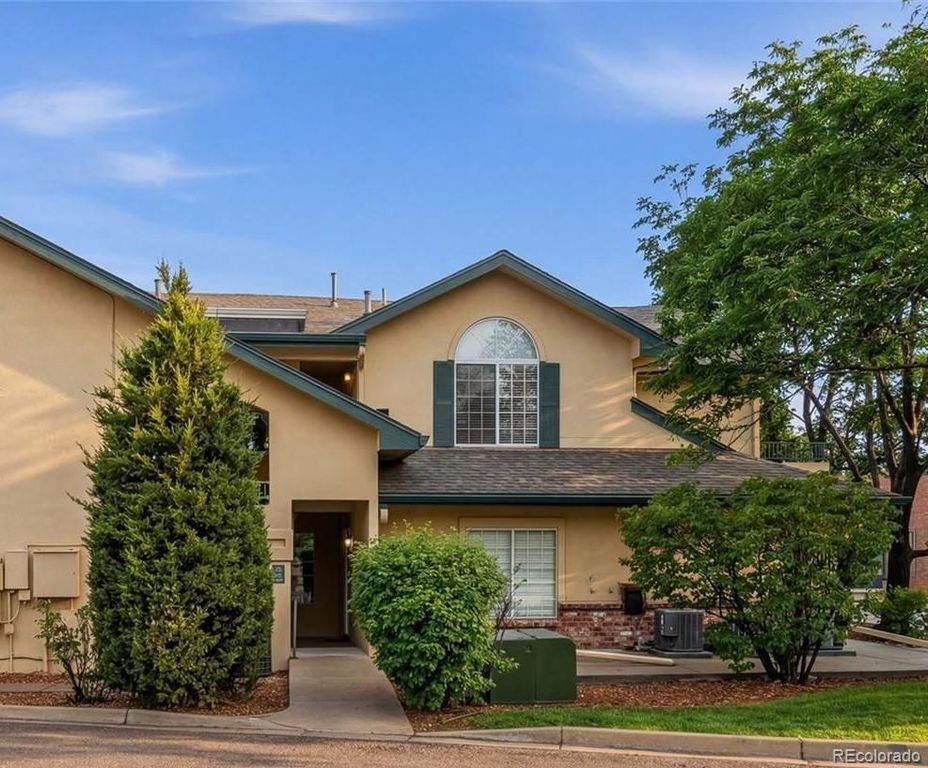 8601 E Dry Creek Road 114, Englewood, CO 80112