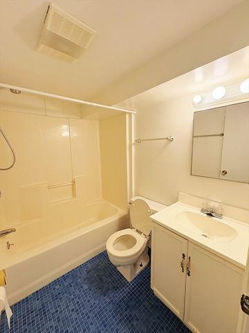 55 Sutherland Road 55, Arlington, MA 02476
