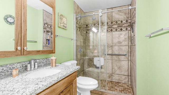 637 S COPPER Drive, Apache Junction, AZ 85120