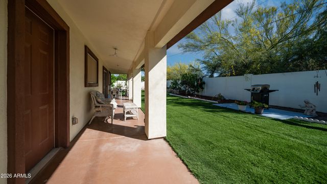 637 S COPPER Drive, Apache Junction, AZ 85120