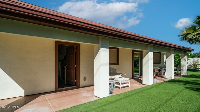 637 S COPPER Drive, Apache Junction, AZ 85120