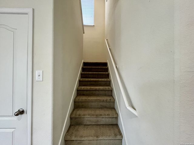 401 Ruby Ritz, Universal City, TX 78148