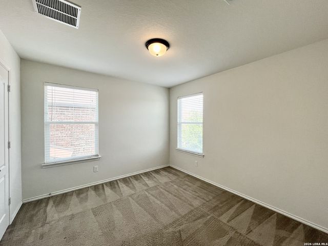 401 Ruby Ritz, Universal City, TX 78148