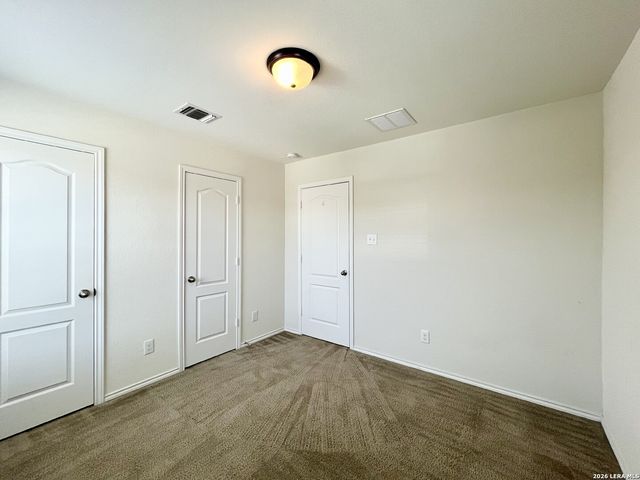 401 Ruby Ritz, Universal City, TX 78148