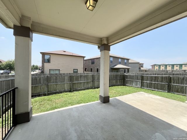 401 Ruby Ritz, Universal City, TX 78148