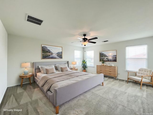 401 Ruby Ritz, Universal City, TX 78148