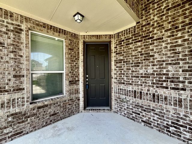 401 Ruby Ritz, Universal City, TX 78148
