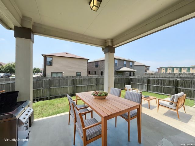 401 Ruby Ritz, Universal City, TX 78148