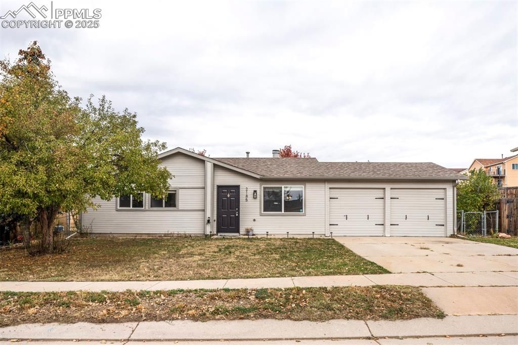 2185 Ambleside Drive, Colorado Springs, CO 80915