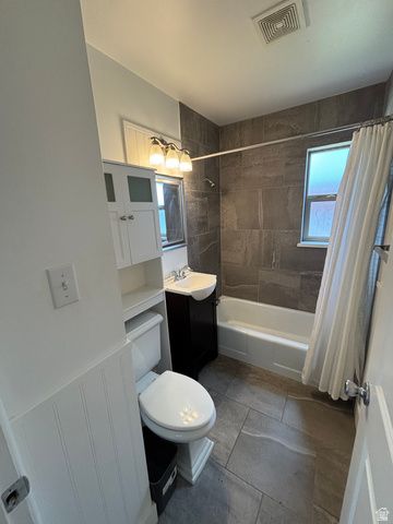 309 E 4475 S, Washington Terrace, UT 84405