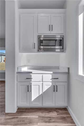 2628 E 26TH Court, Lawrence, KS 66046