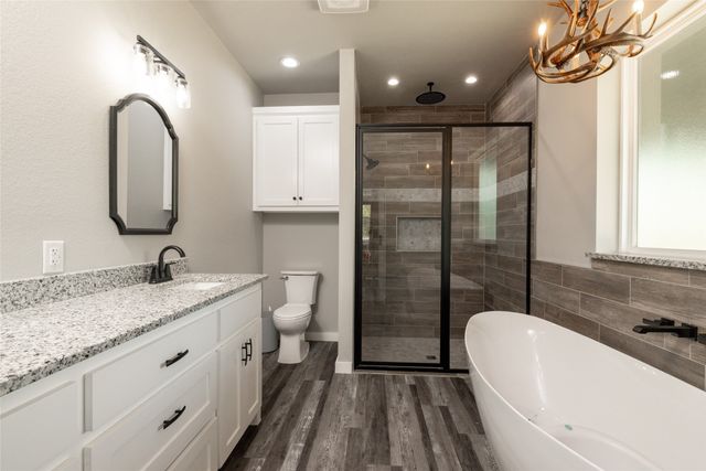 115 Valley Ridge Court, Bridgeport, TX 76426