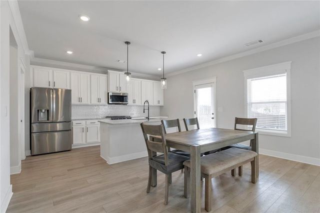 5316 Milford Drive, Gainesville, GA 30507