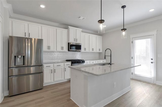 5316 Milford Drive, Gainesville, GA 30507