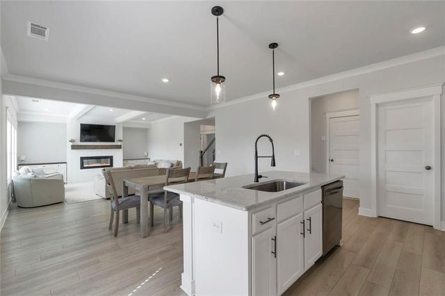 5316 Milford Drive, Gainesville, GA 30507