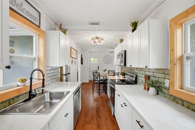 4627 1ST AVENUE N, St Petersburg, FL 33713