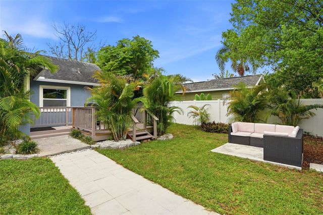 4627 1ST AVENUE N, St Petersburg, FL 33713