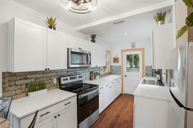 4627 1ST AVENUE N, St Petersburg, FL 33713