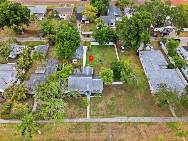 4627 1ST AVENUE N, St Petersburg, FL 33713