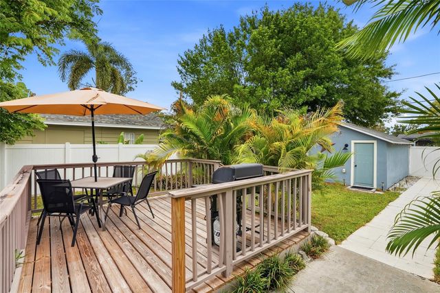 4627 1ST AVENUE N, St Petersburg, FL 33713