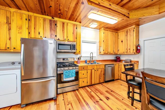 2227 Brady Rd, Theriot, LA 70397