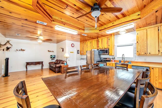 2227 Brady Rd, Theriot, LA 70397