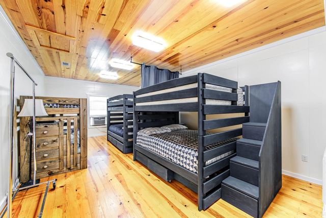 2227 Brady Rd, Theriot, LA 70397