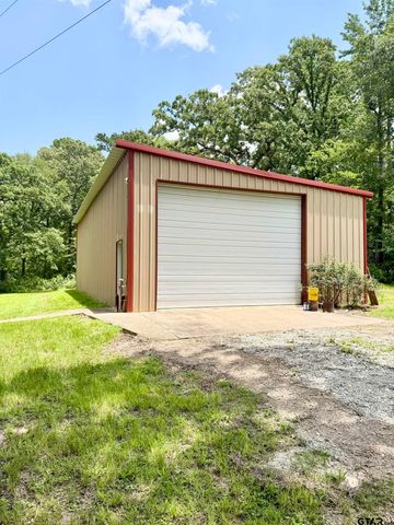 350 CR 3350, Crockett, TX 75835