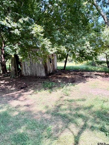 350 CR 3350, Crockett, TX 75835