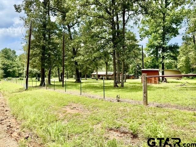 350 CR 3350, Crockett, TX 75835