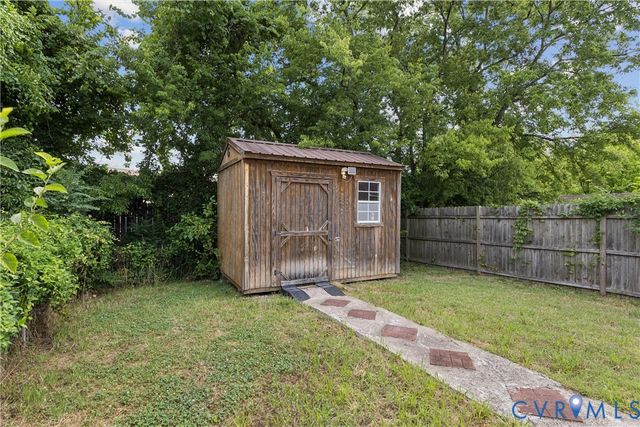 1006 Easterly Ave, Hampton, VA 23669