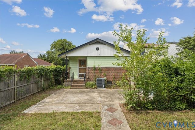 1006 Easterly Ave, Hampton, VA 23669