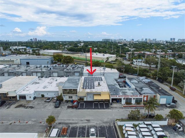 1210 NE 8th Ave, Fort Lauderdale, FL 33304