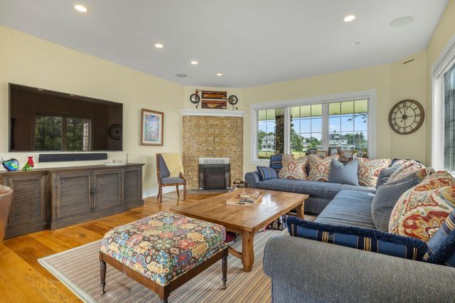 24 Straws Point, Rye, NH 03870