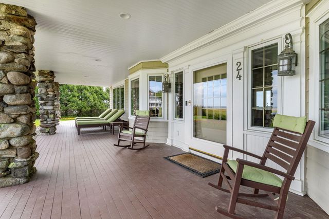 24 Straws Point, Rye, NH 03870