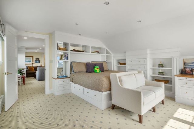 24 Straws Point, Rye, NH 03870