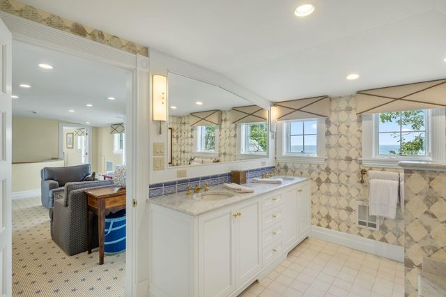 24 Straws Point, Rye, NH 03870