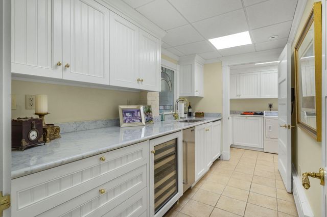 24 Straws Point, Rye, NH 03870
