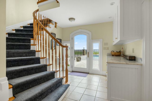 24 Straws Point, Rye, NH 03870