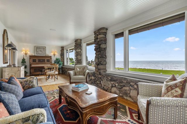 24 Straws Point, Rye, NH 03870