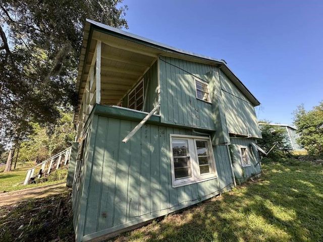 100 Happiness Hollow, Coldspring, TX 77331