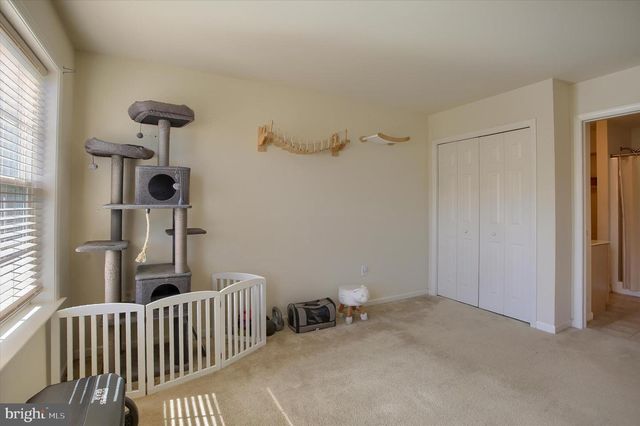 413 EISENHOWER DRIVE, Carlisle, PA 17013