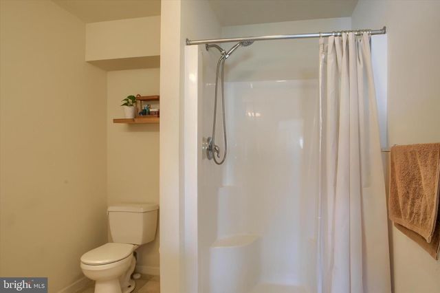 413 EISENHOWER DRIVE, Carlisle, PA 17013