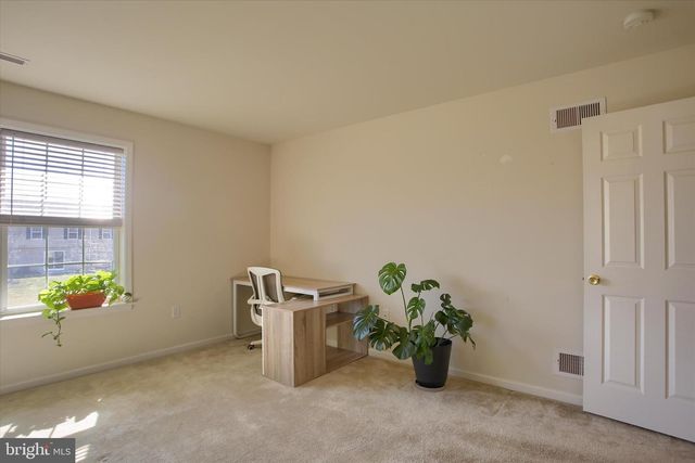 413 EISENHOWER DRIVE, Carlisle, PA 17013