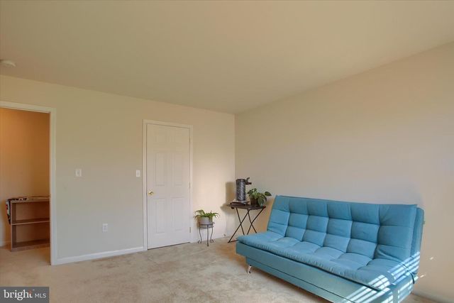 413 EISENHOWER DRIVE, Carlisle, PA 17013