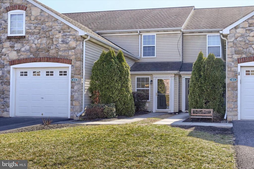 413 EISENHOWER DRIVE, Carlisle, PA 17013